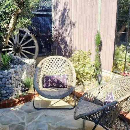 The Courtyard - Cosy, Secluded With Luxury Suite Walmer Eksteriør bilde