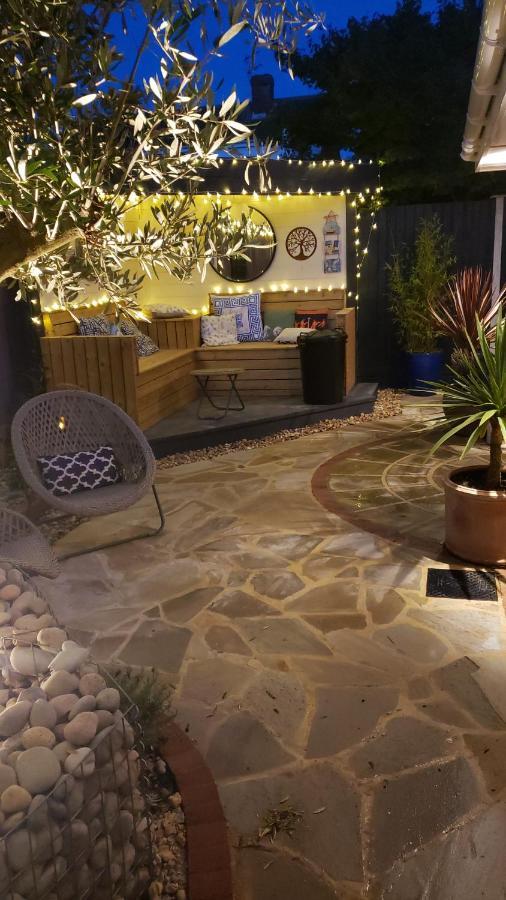 The Courtyard - Cosy, Secluded With Luxury Suite Walmer Eksteriør bilde