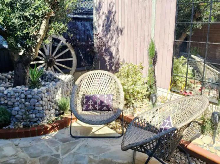 The Courtyard - Cosy, Secluded With Luxury Suite Walmer Eksteriør bilde